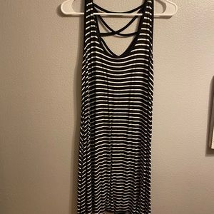 Black and white comfy dress.